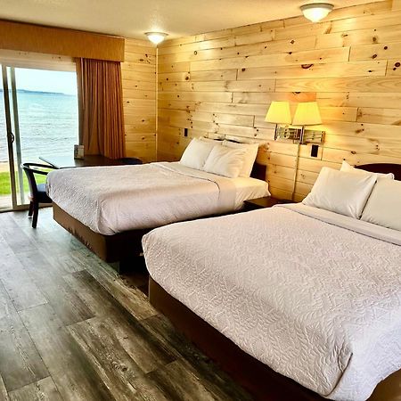 Sunrise Beach Motel Mackinaw City Eksteriør bilde